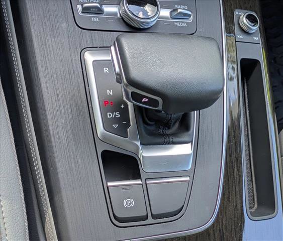 Used 2019 Audi Q5 2.0T Premium Plus w/ Premium Plus Package image 13