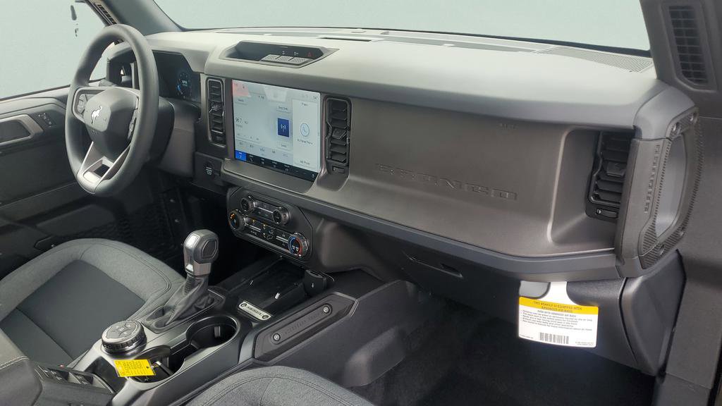 New 2026 Ford Bronco 4-Door image 16