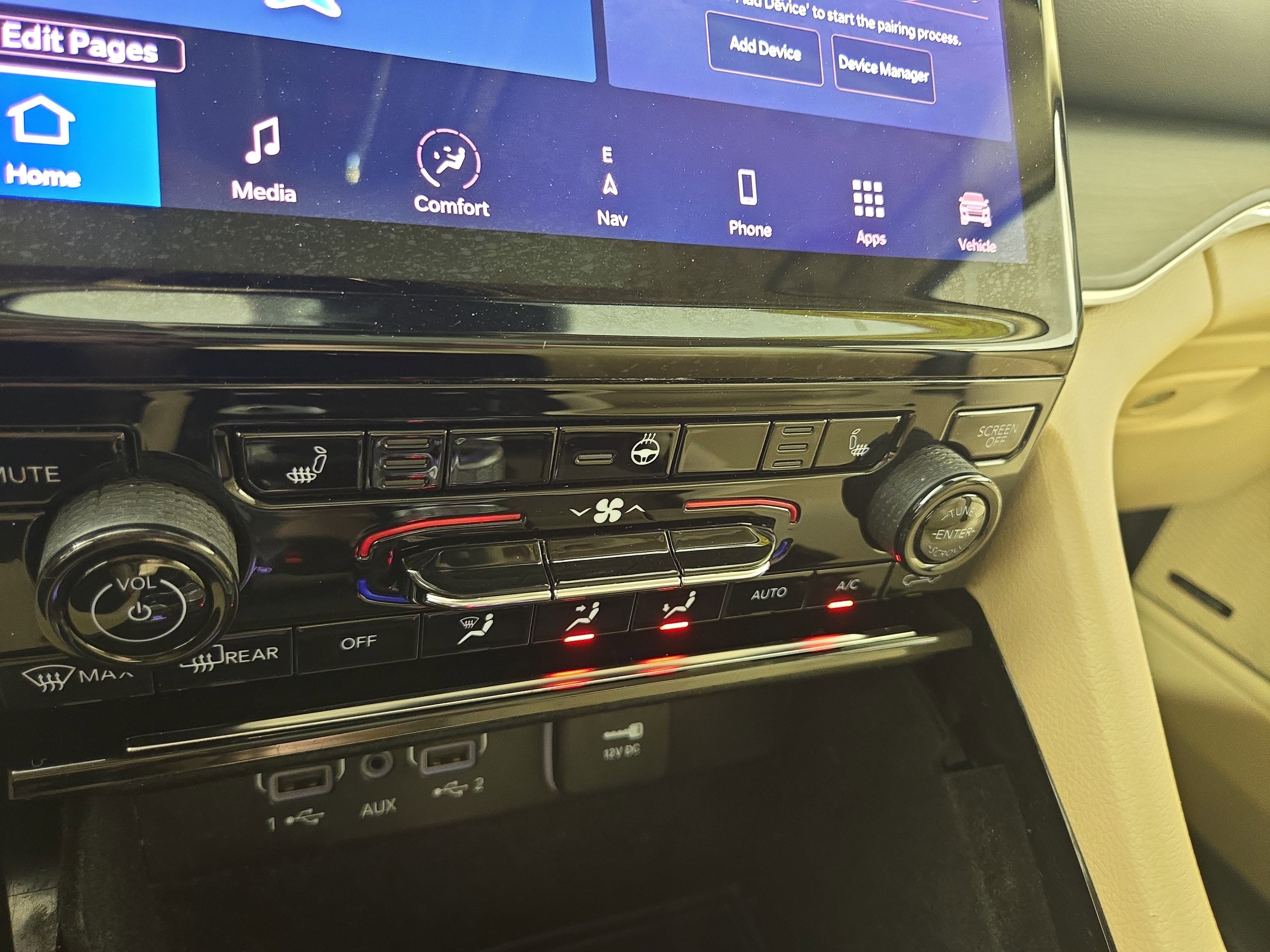 Used 2021 Jeep Grand Cherokee L Limited image 28