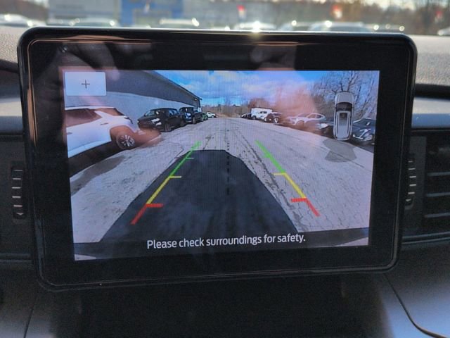 Used 2023 Ford Explorer XLT w/ Class IV Trailer Tow Package image 16