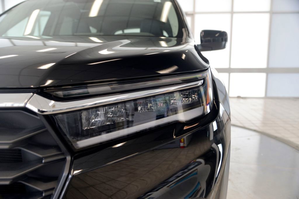 Used 2023 Honda Pilot EX-L image 11