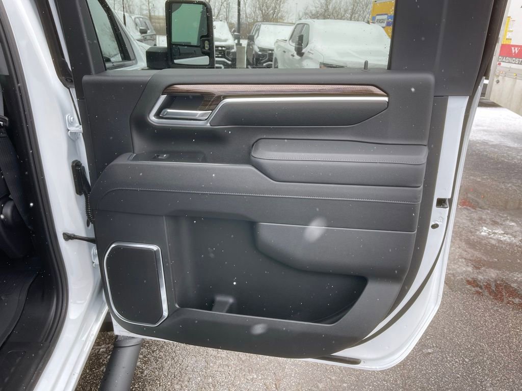 New 2026 Chevrolet Silverado 2500 LT w/ Trail Boss Package image 25