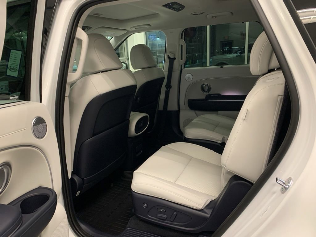 New 2026 Hyundai Palisade Calligraphy AWD/4WD image 15
