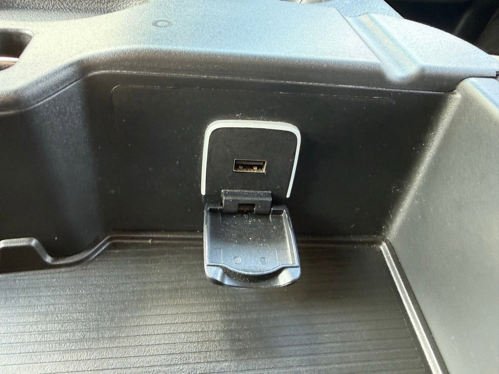 Used 2024 RAM 2500 Big Horn image 28