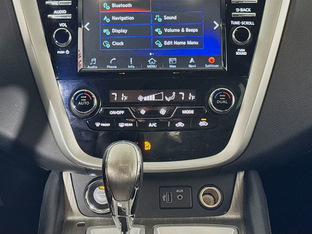 Used 2018 Nissan Murano SL w/ Moonroof Package image 16