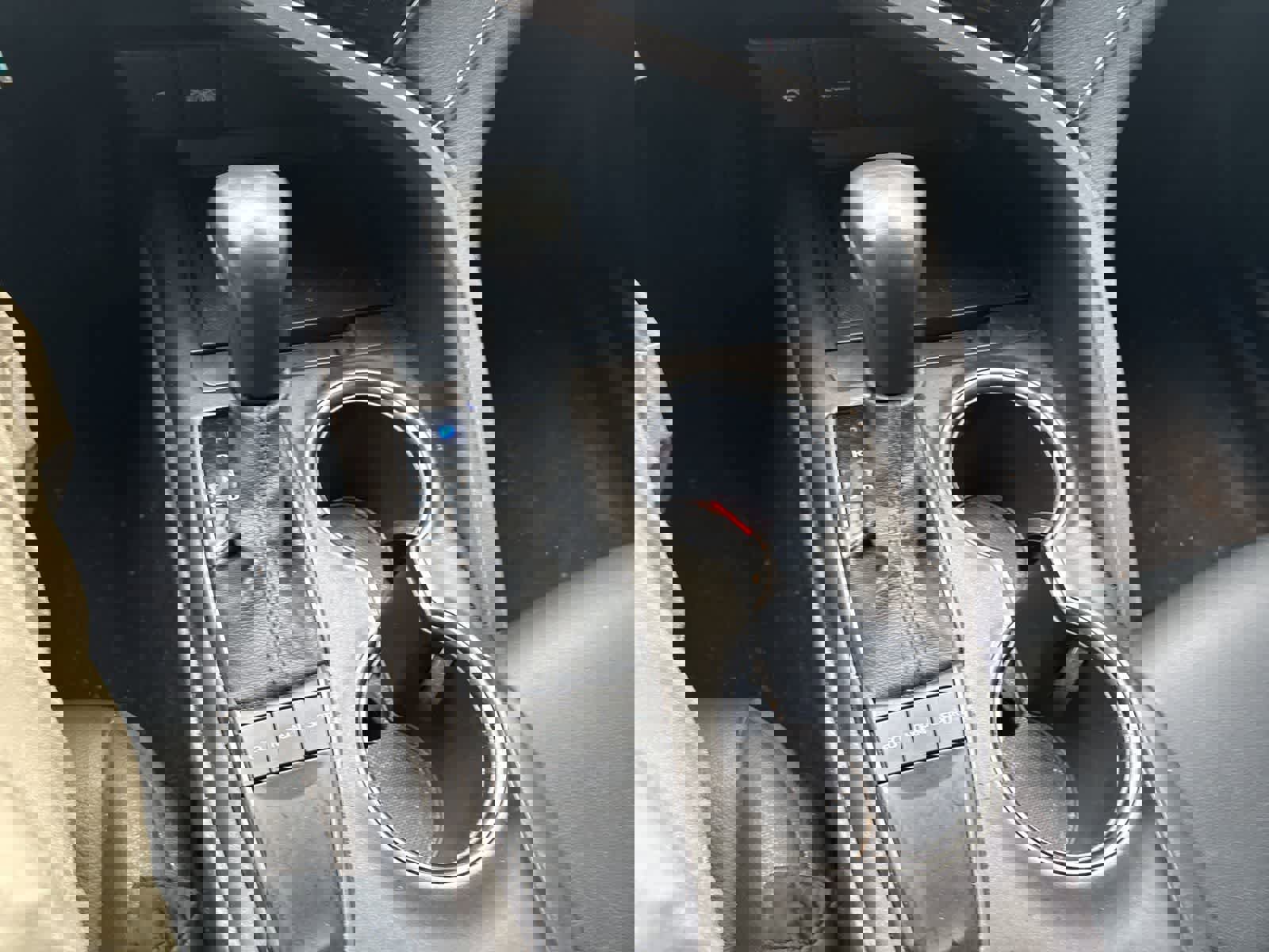 Used 2022 Toyota Camry SE FWD image 14