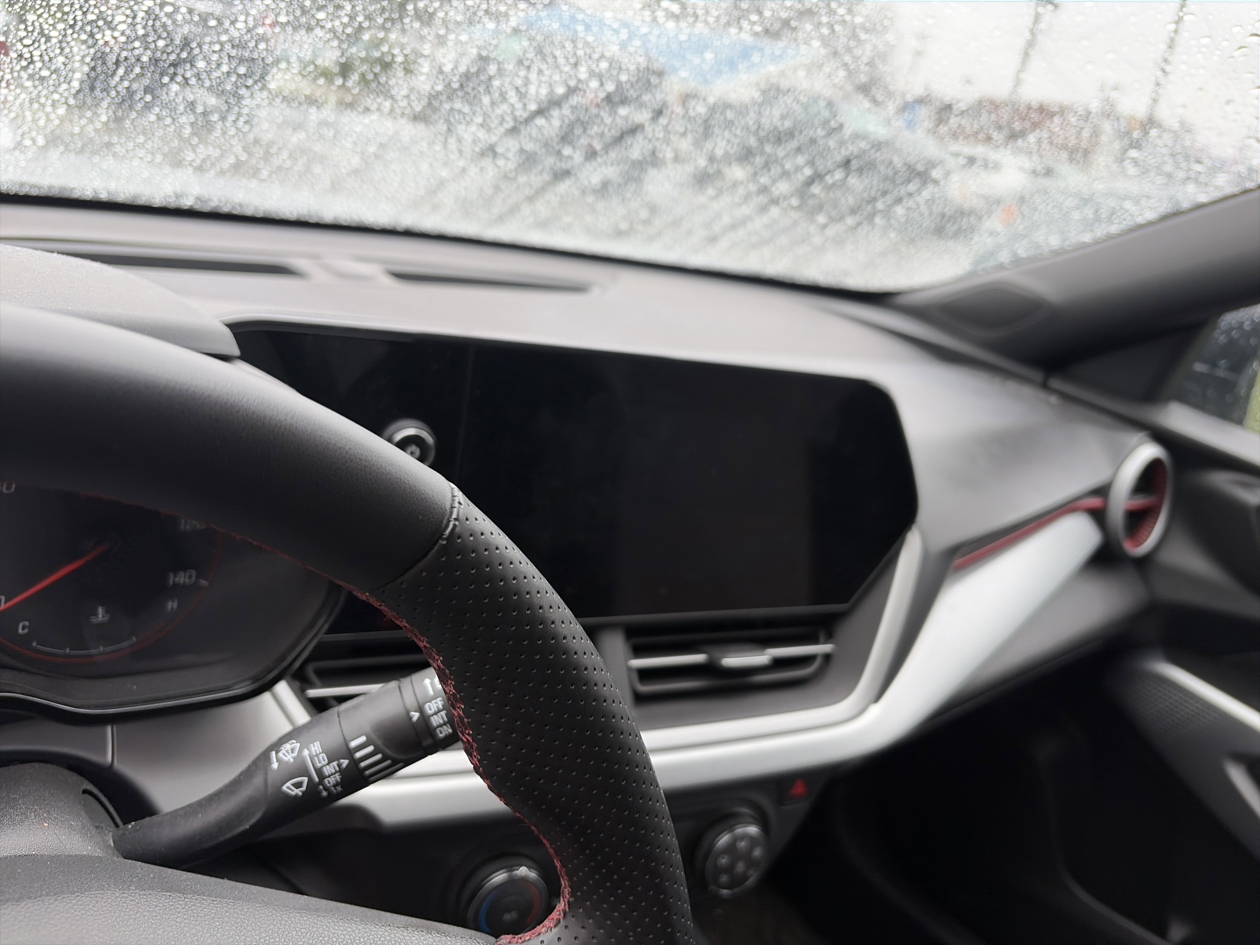 Certified 2024 Chevrolet Trax RS image 11