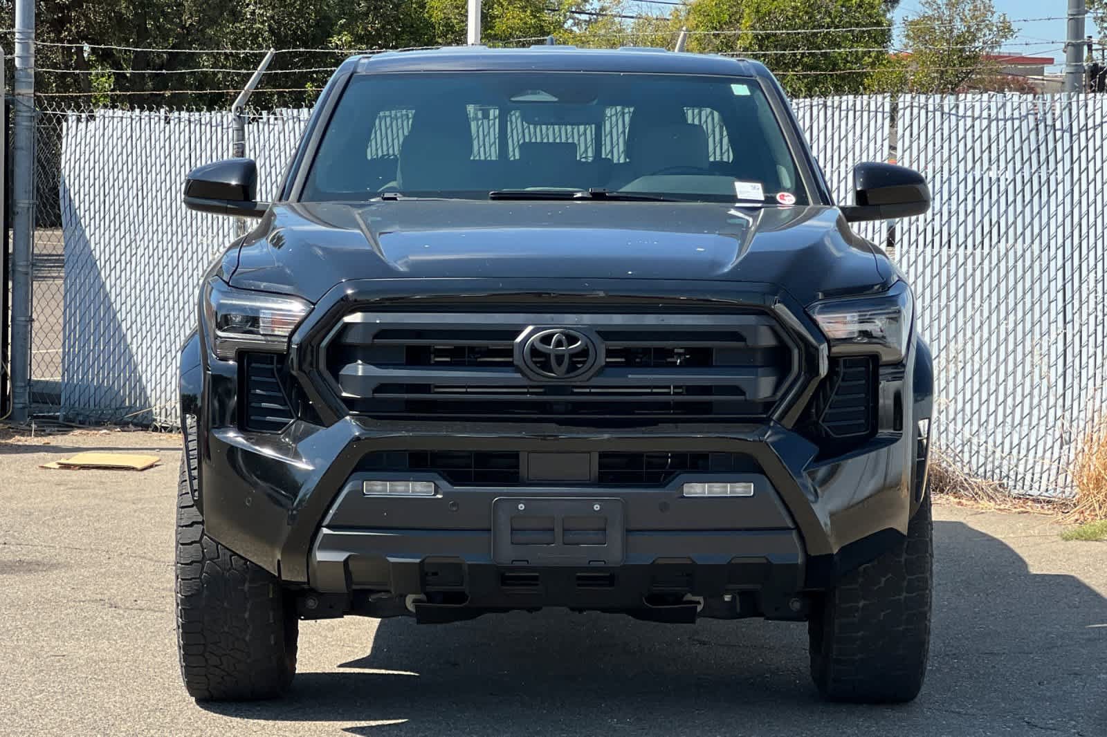 Certified 2024 Toyota Tacoma SR5 w/ SR5 Upgrade Package AWD/4WD image 8
