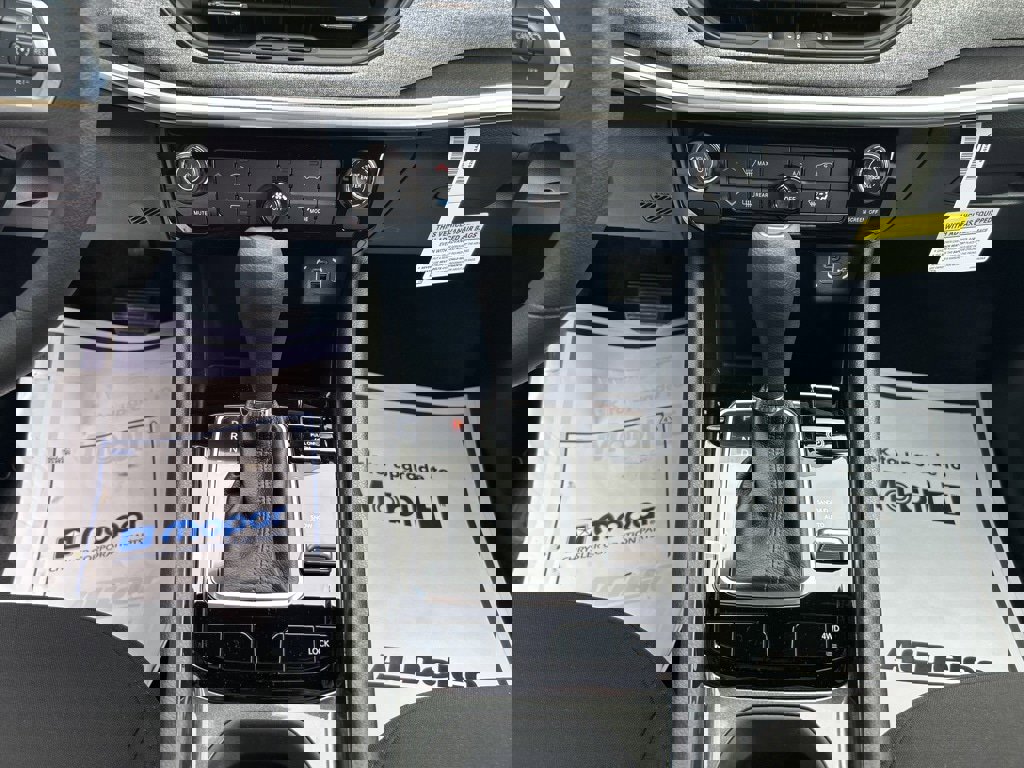 New 2025 Jeep Compass Sport image 23