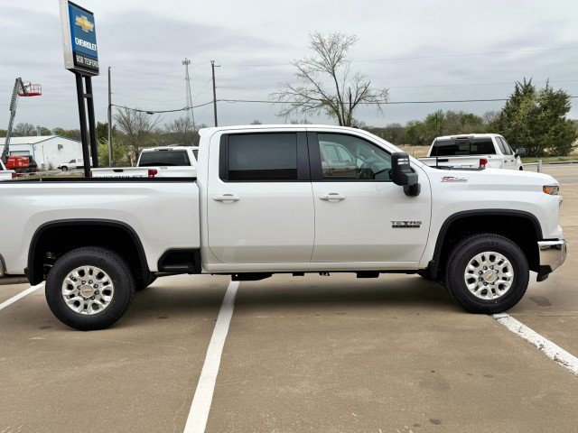 New 2026 Chevrolet Silverado 2500 LT w/ Texas Edition AWD/4WD image 6