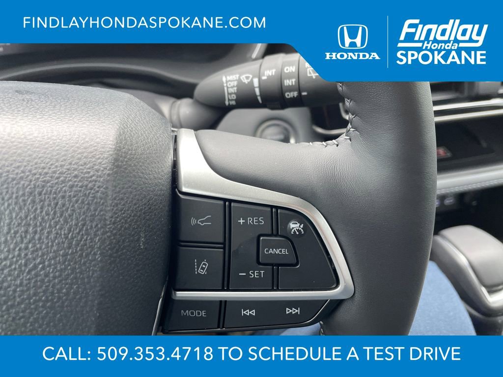 Used 2026 Toyota Highlander Limited image 17