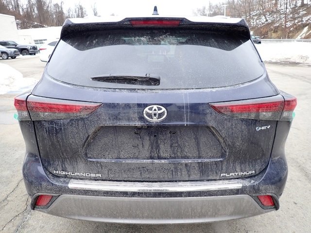 New 2026 Toyota Highlander Platinum image 4