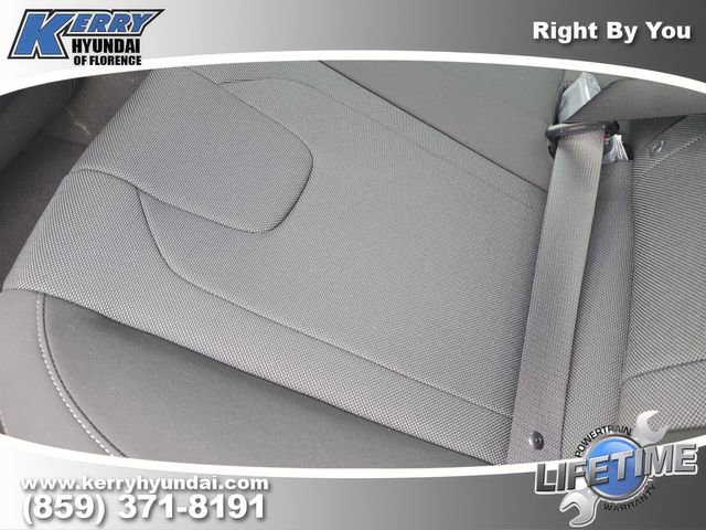 New 2026 Hyundai Elantra SE image 14