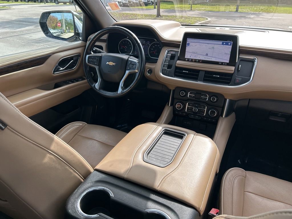 Used 2021 Chevrolet Tahoe Premier w/ Premium Package RWD image 9