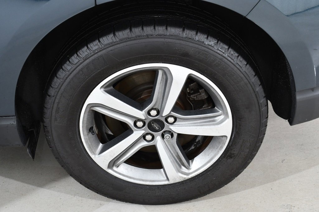 Used 2024 Ford Edge SEL w/ Convenience Package image 24