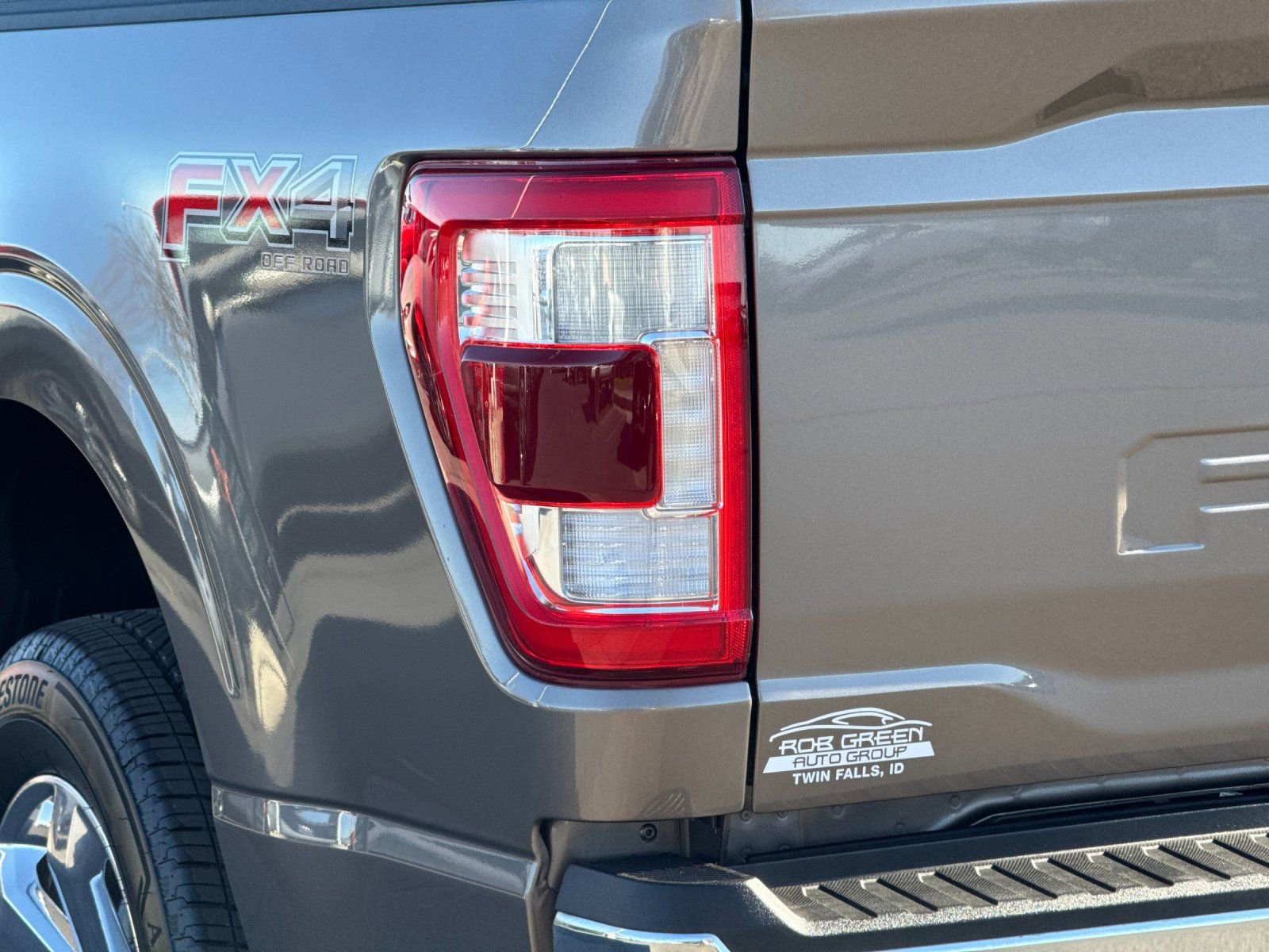 Used 2021 Ford F150 Lariat w/ Equipment Group 502A High image 33