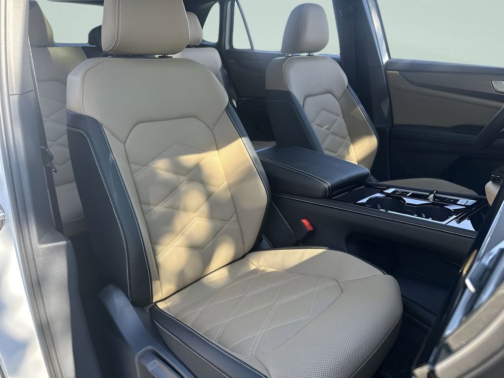 New 2026 Volkswagen Atlas Cross Sport SE image 26