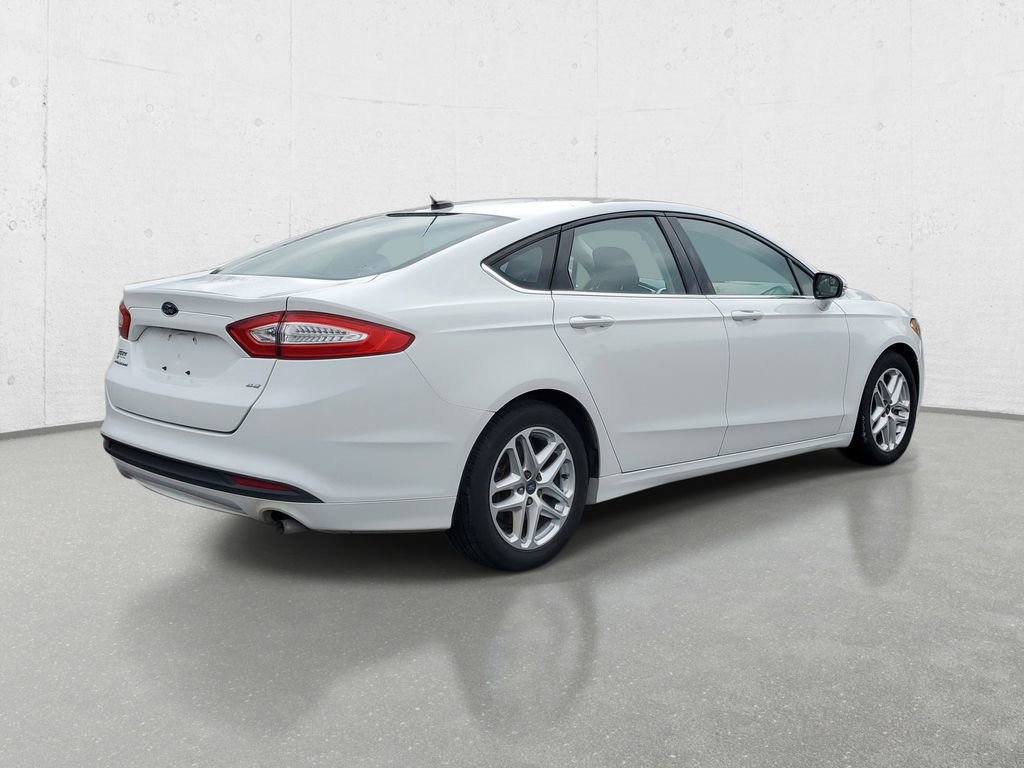 Used 2013 Ford Fusion SE image 7