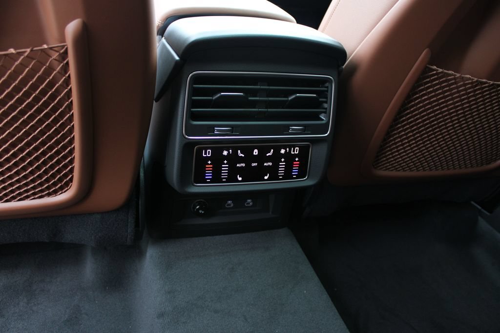 New 2026 Audi Q8 Premium Plus AWD/4WD image 25