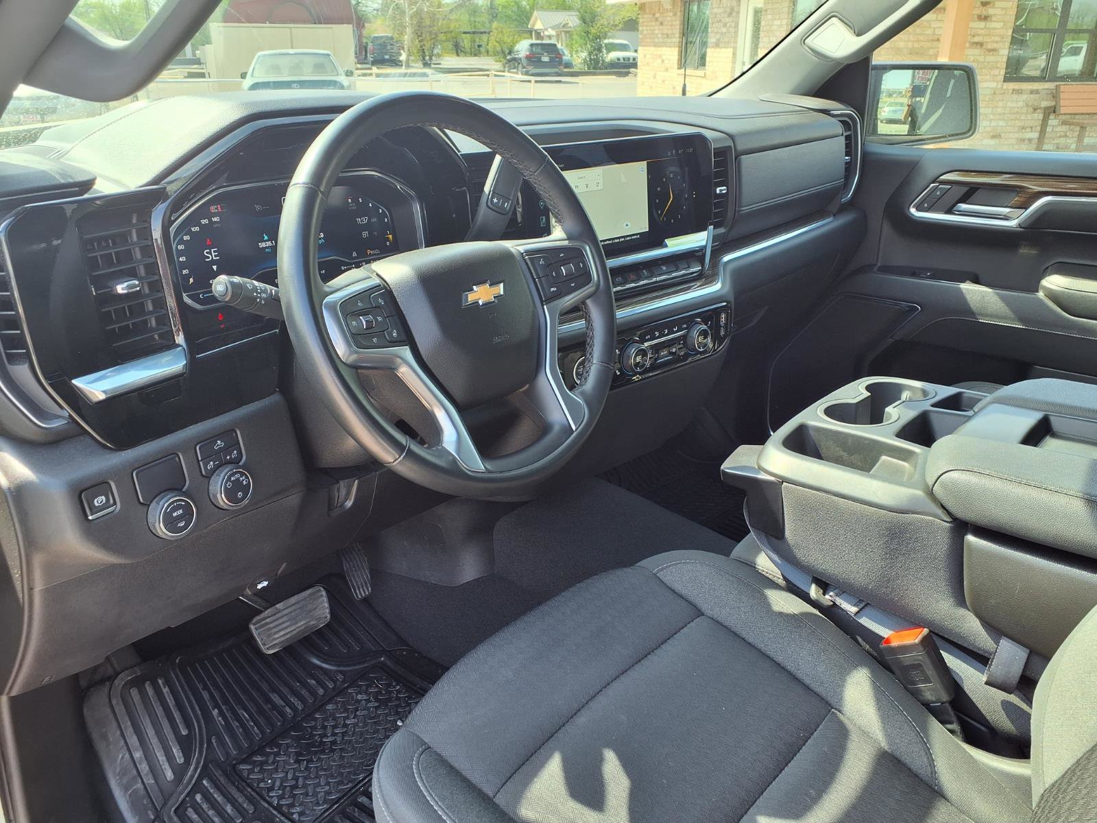 Used 2024 Chevrolet Silverado 1500 LT w/ Protection Package RWD image 12