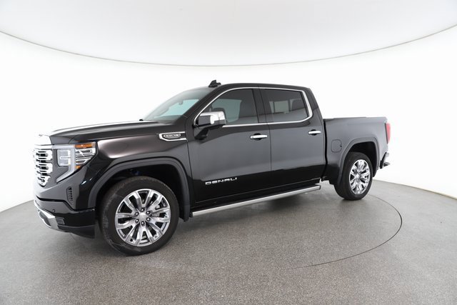 Used 2022 GMC Sierra 1500 Denali w/ Denali Reserve Package image 3