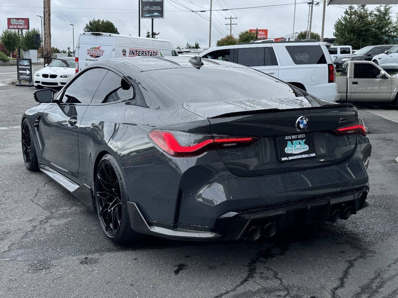 Used 2021 BMW M4 Competition w/ M Carbon Exterior Package RWD image 7