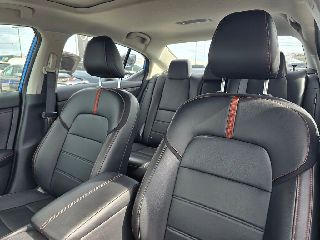 Used 2024 Nissan Sentra SR w/ SR Premium Package FWD image 23