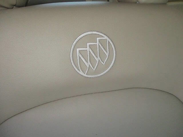 Used 2004 Buick Le Sabre Limited w/ Celebration Edition Package FWD image 24