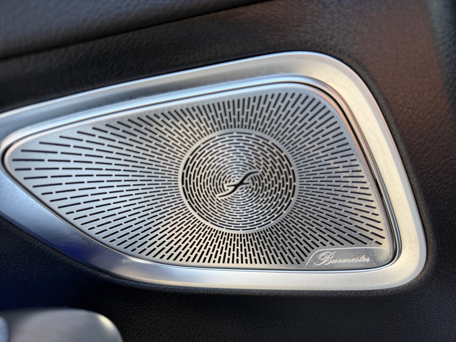 Used 2025 Mercedes-Benz CLE 300 4MATIC Coupe image 26