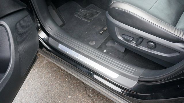 Used 2020 INFINITI QX50 Sensory w/ Proactive Package image 25