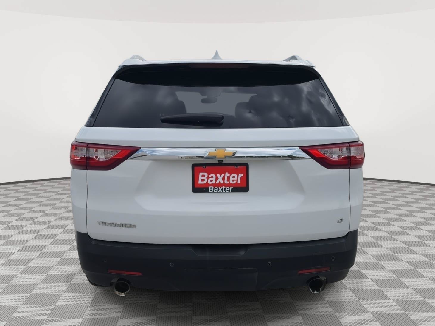 Used 2018 Chevrolet Traverse LT FWD image 19