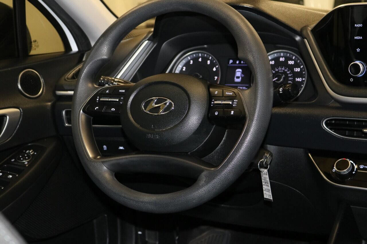 Used 2021 Hyundai Sonata SE image 20