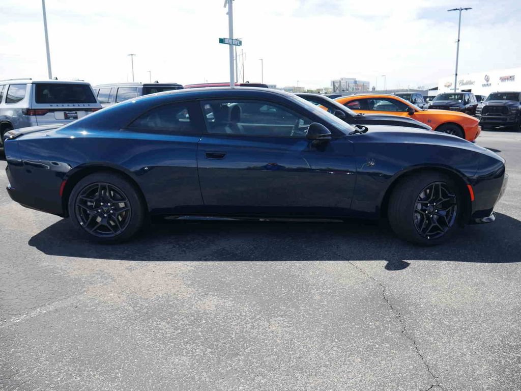 New 2026 Dodge Charger Scat Pack w/ Blacktop Package AWD/4WD image 8