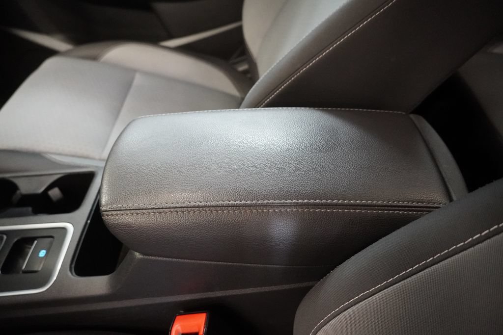Used 2019 Ford Escape SE AWD/4WD image 22