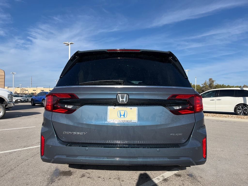 Certified 2026 Honda Odyssey Elite image 5