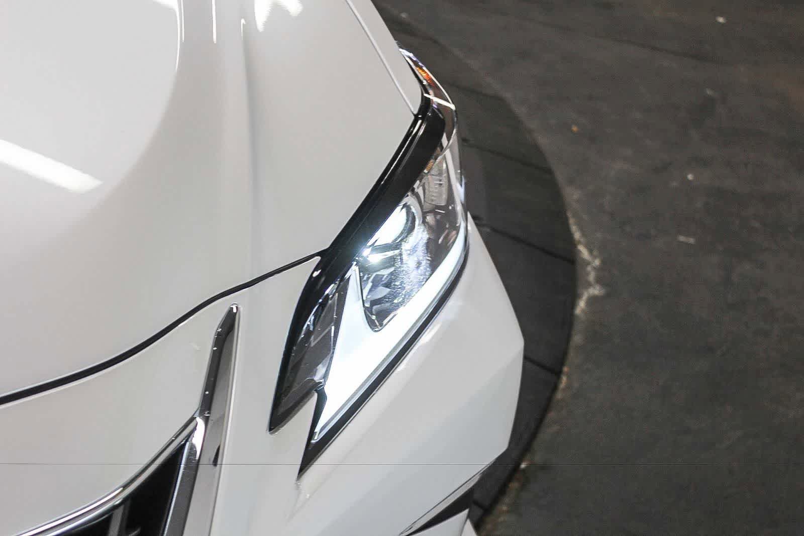 Certified 2025 Lexus ES 350 w/ Accessory Package (Z2) FWD image 14