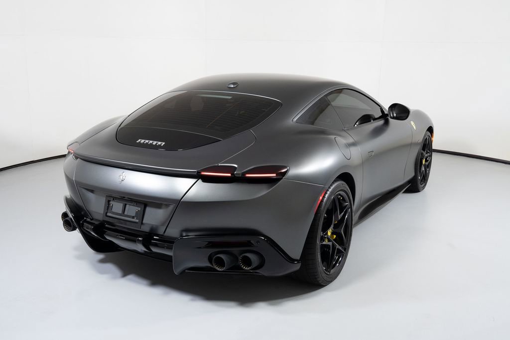 Used 2024 Ferrari Roma image 2