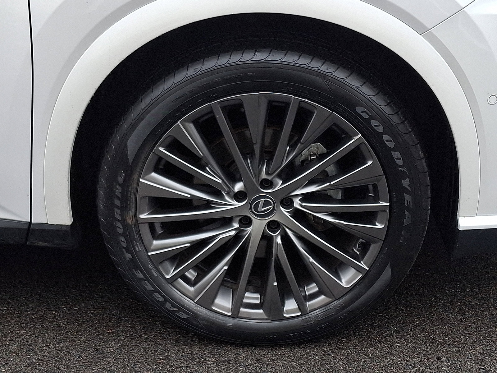 Certified 2023 Lexus RX 350 Premium w/ Accessory Package (Z1) image 8