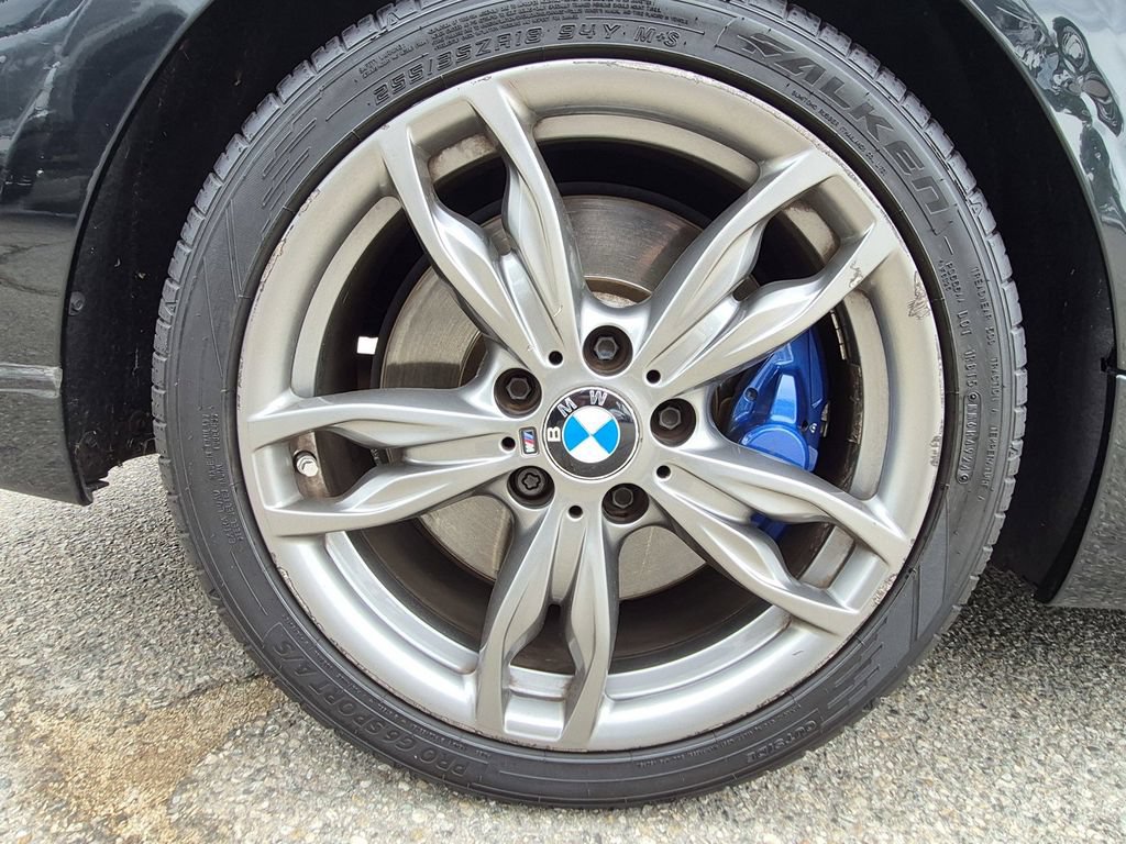 Used 2016 BMW M235i Coupe RWD image 14
