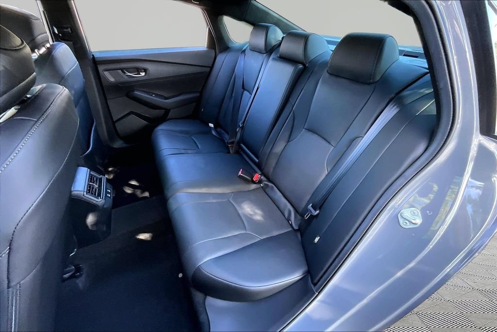 Used 2025 Honda Accord Sport-L image 18