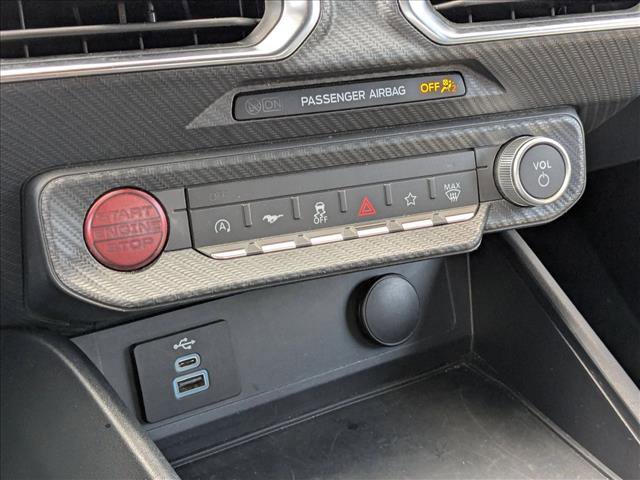 Used 2025 Ford Mustang Premium image 15