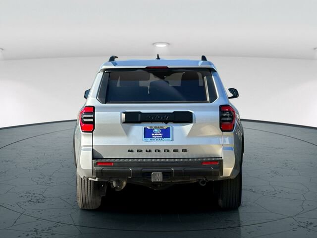 Used 2025 Toyota 4Runner SR5 image 5