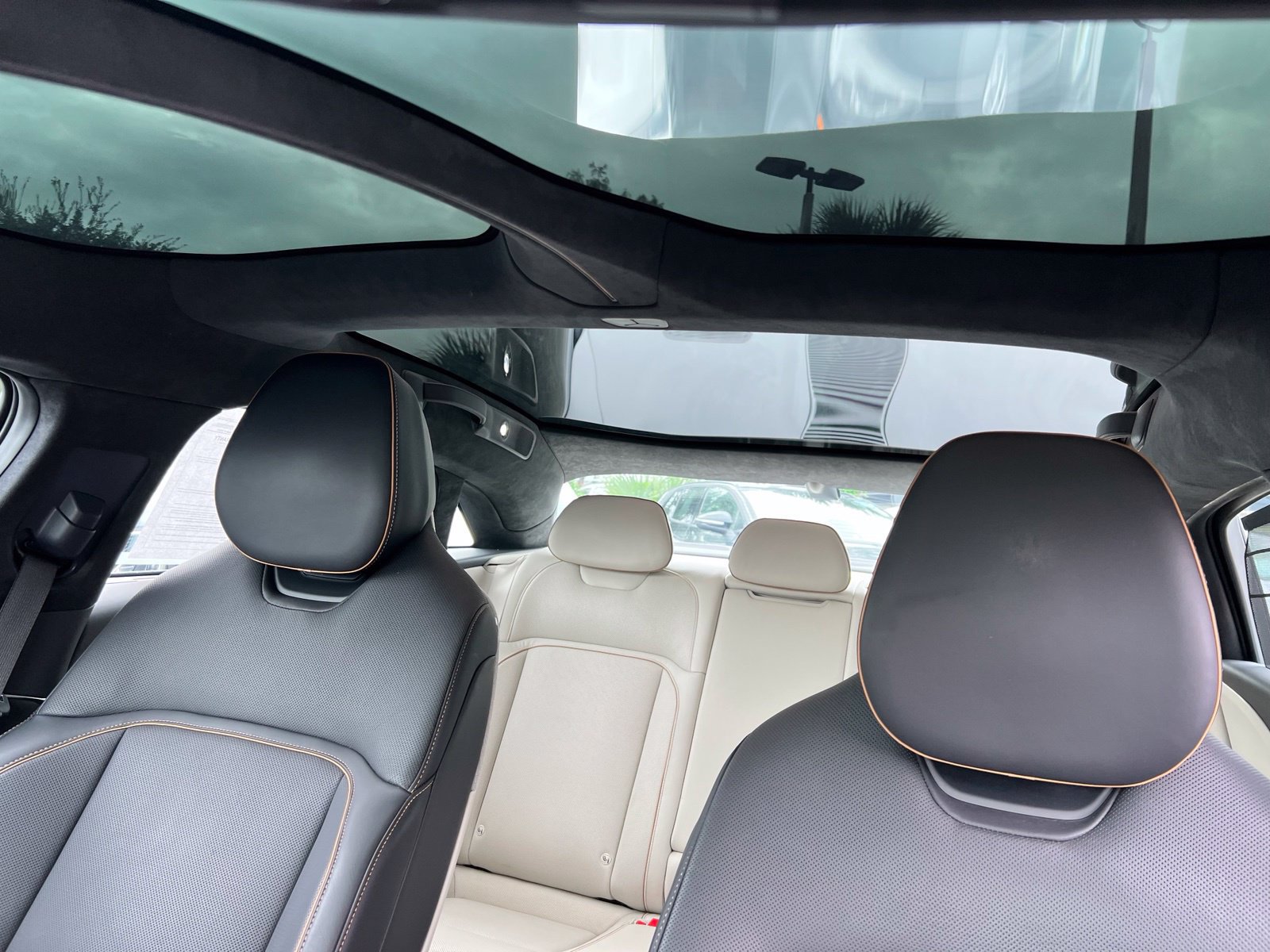 Used 2023 Lucid Air Touring AWD/4WD image 38