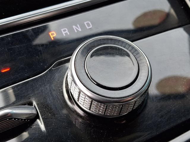 Used 2023 Jeep Grand Cherokee L Limited w/ Luxury Tech Group II AWD/4WD image 14