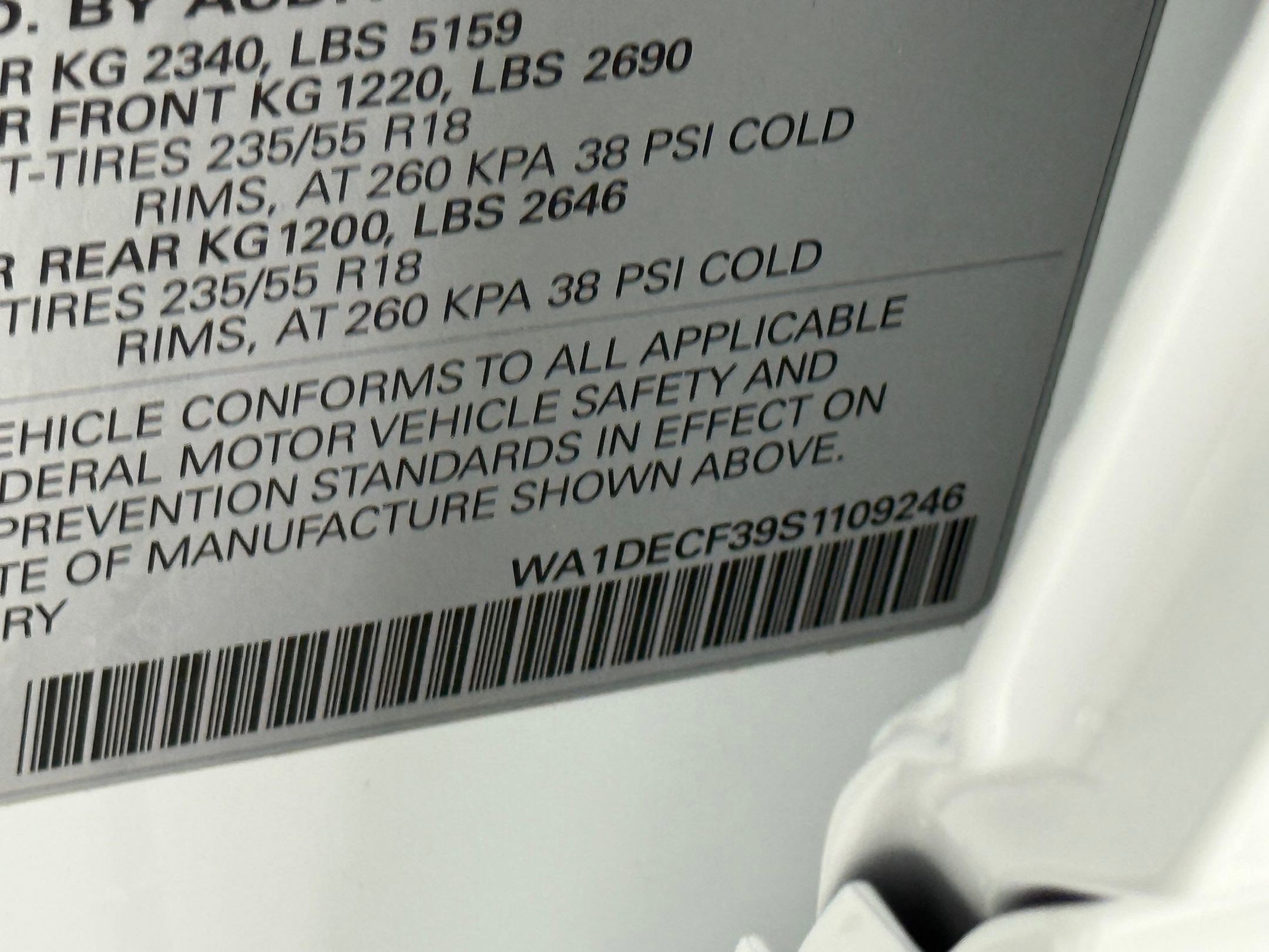 Used 2025 Audi Q3 2.0T Premium w/ Convenience Package AWD/4WD image 22