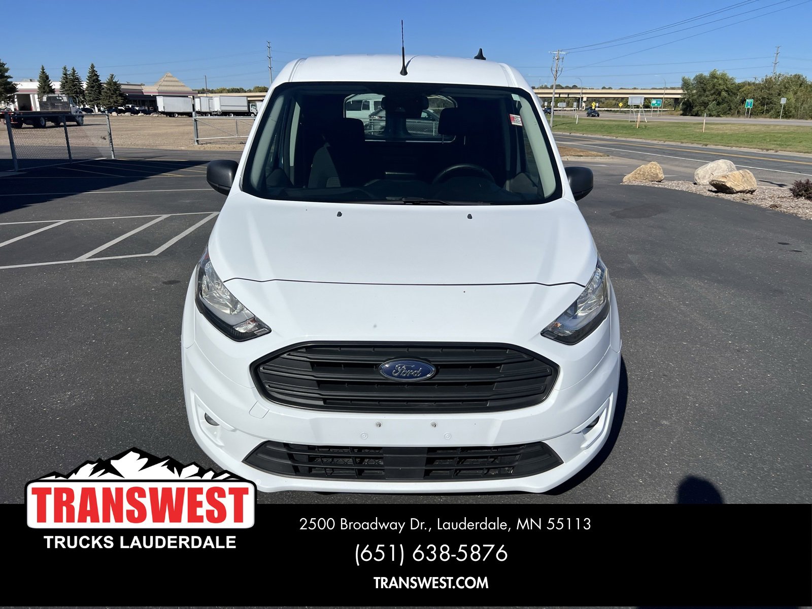 Used 2021 Ford Transit Connect XLT image 12