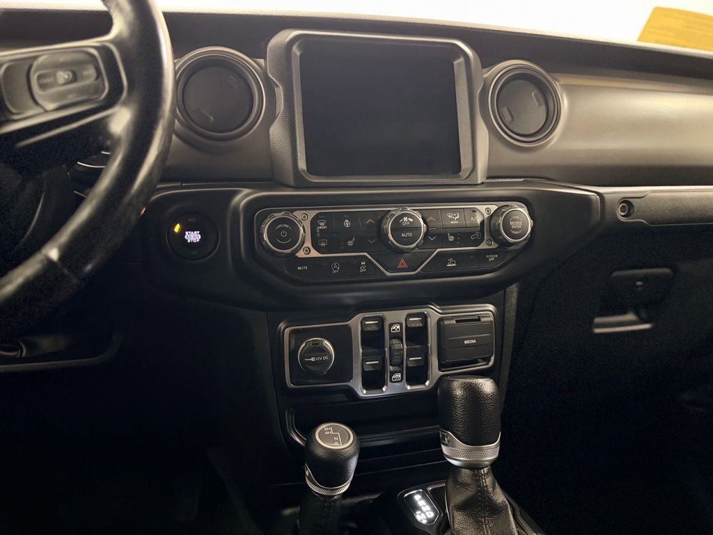 Used 2022 Jeep Gladiator Sport AWD/4WD image 15