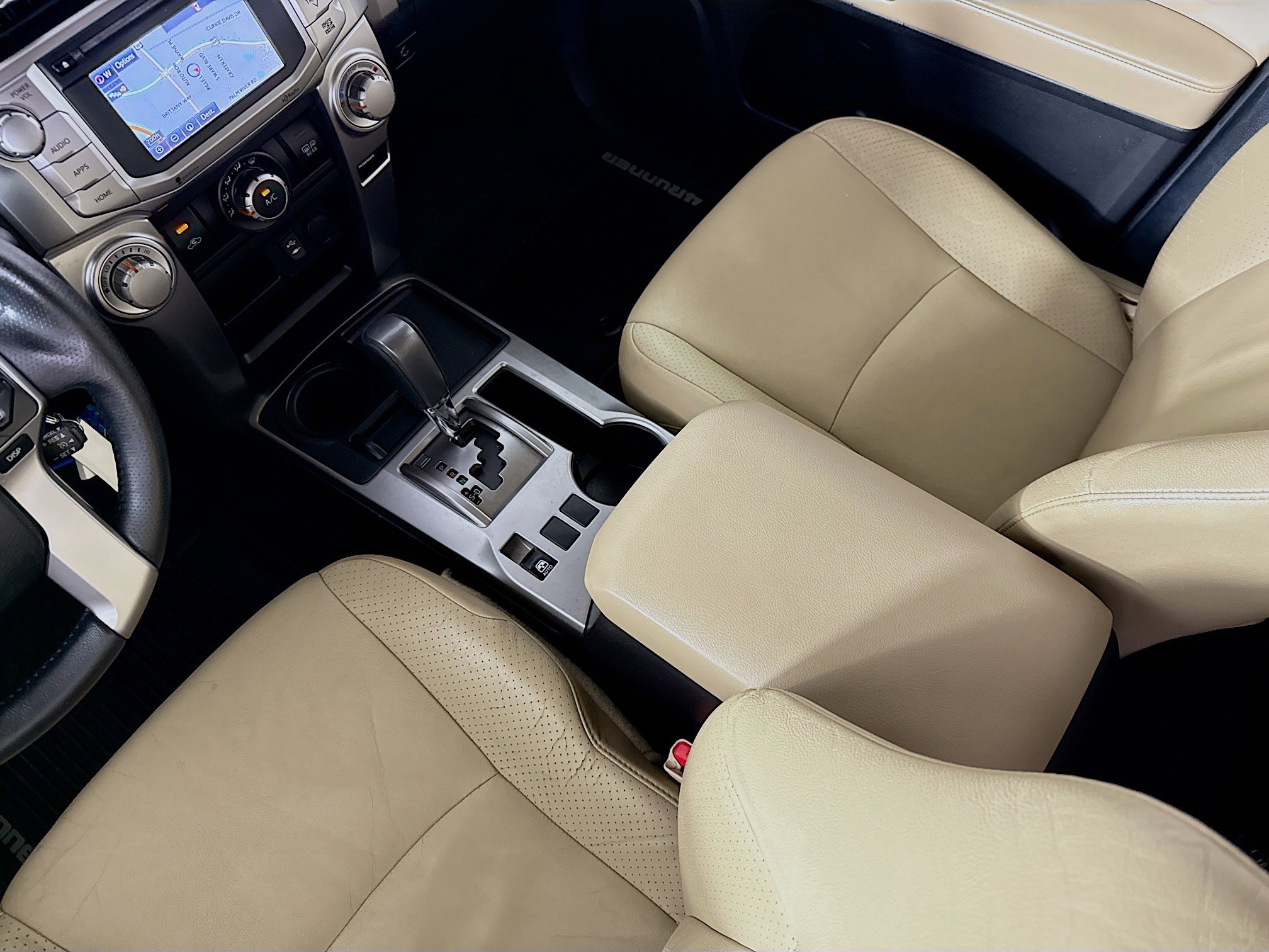 Used 2014 Toyota 4Runner SR5 RWD image 27