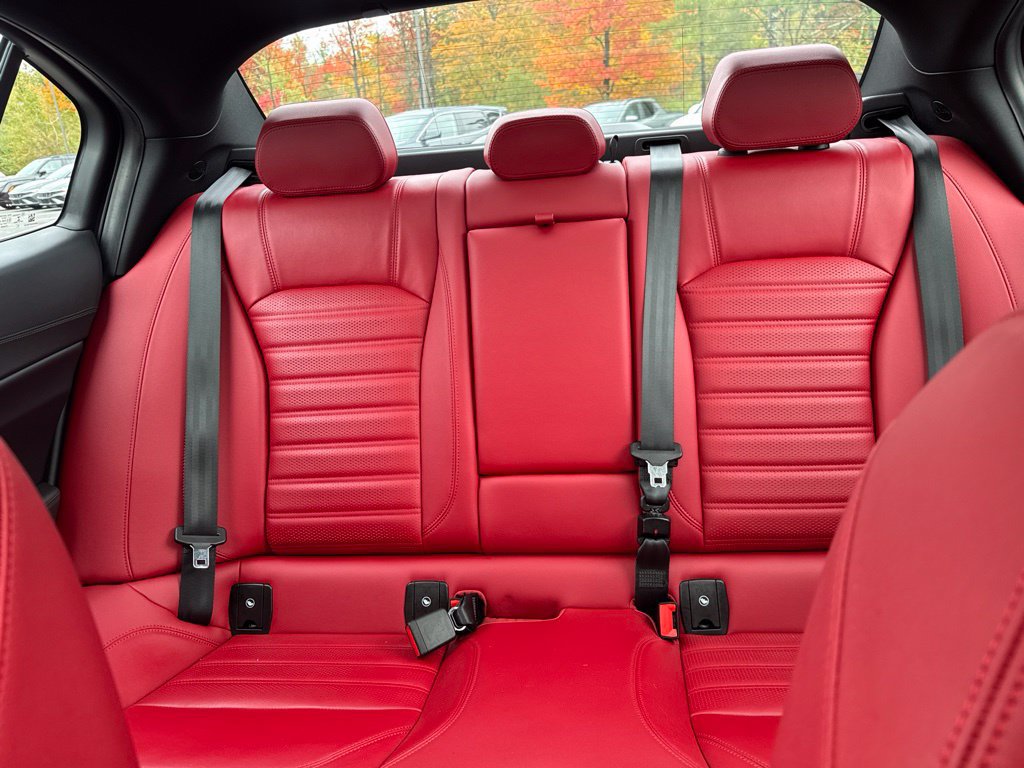 Used 2024 Alfa Romeo Giulia Veloce AWD/4WD image 22