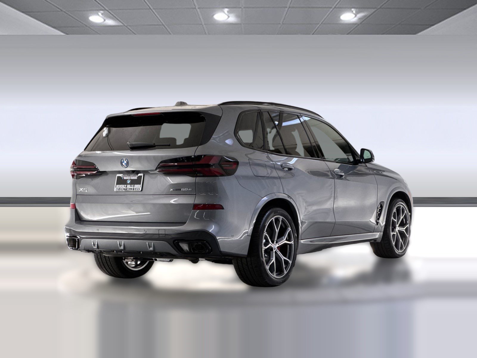 New 2026 BMW X5 xDrive50e w/ M Sport Package AWD/4WD image 9